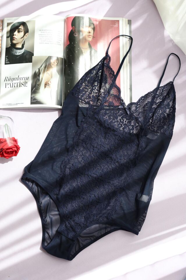 Lacivert Dantelli Body Suit
