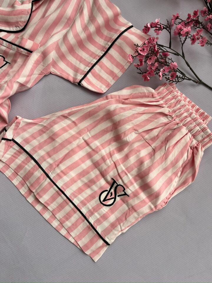 Pamuklu Şortlu Pembe Pijama Takımı